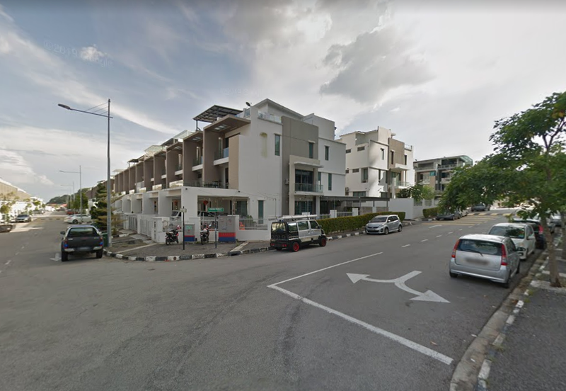 Raffles Residence 199