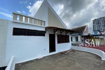 Kampung Batu Uban