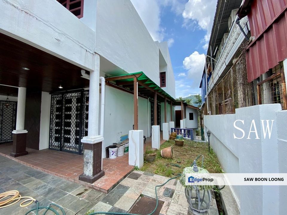 Batu Uban Semi D, Penang, Batu Uban