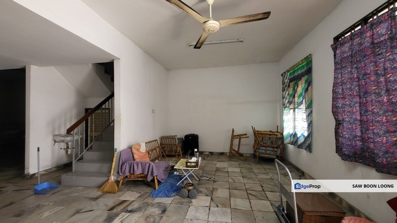 Taman Pekaka, Penang, Sungai Dua (Island)