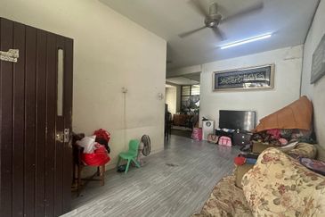 Pesara Mahsuri 1 Storey Corner