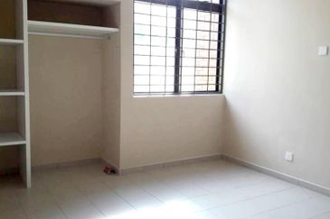 Bungalow Persiaran Cantonment ,10810sqft, Pulau Tikus Gurney