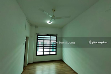 Batu Maung Residence