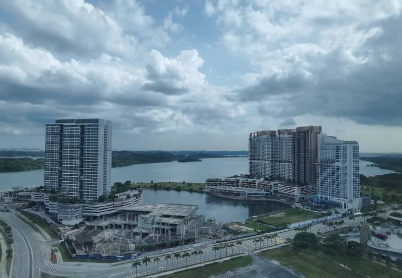 Imperia @ Puteri Harbour