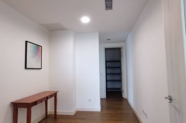 Imperia @ Puteri Harbour