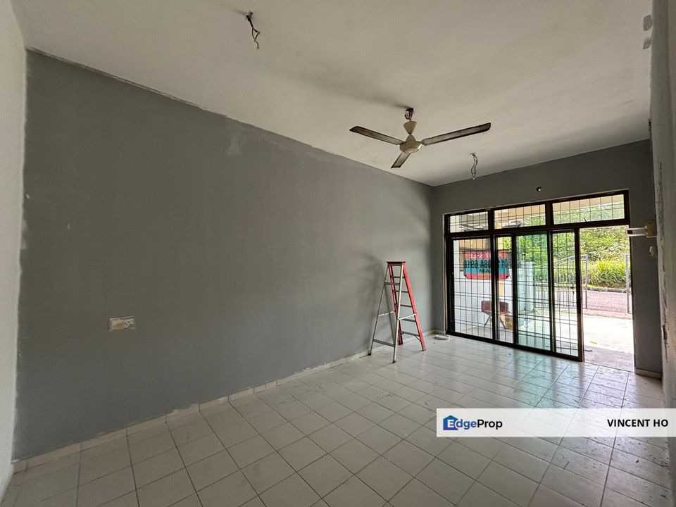 Taman Pelangi Jaya , Kluang For Sale, Johor, Kluang