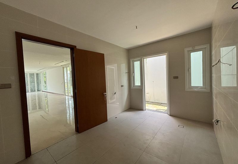 Emerald Bay @ Puteri harbour