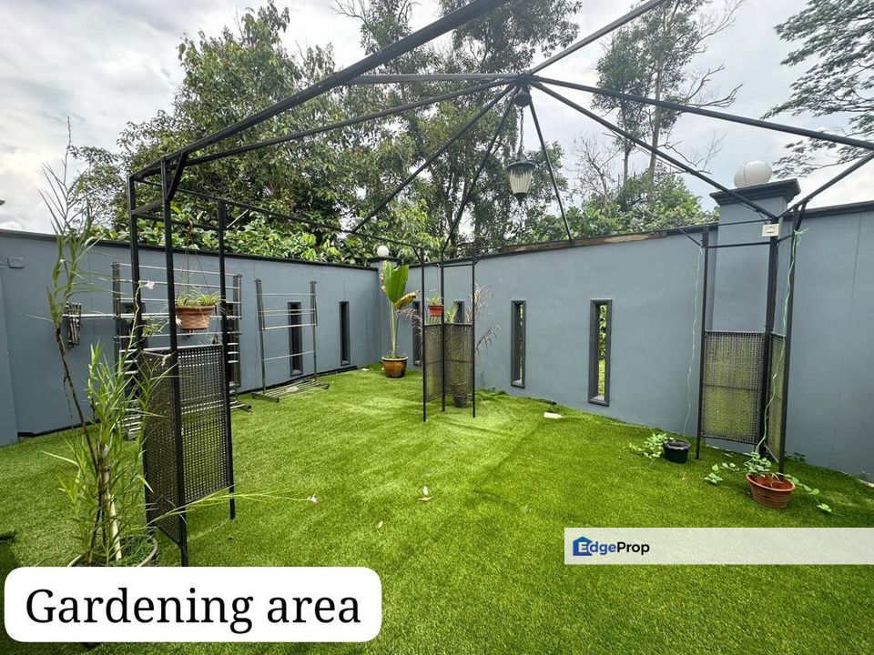 Well Maintained 2 Storey Bungalow, Johor, Nusajaya