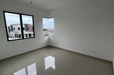 The Maris Residences @ Desaru Coast