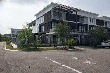 Bandar Mahkota Cheras