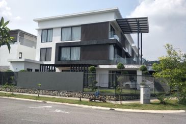 Bandar Mahkota Cheras