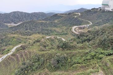 Golden Hills Resort (Amber Court)