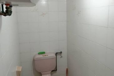 Golden Hills Resort (Amber Court)