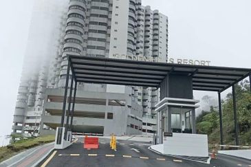 Golden Hills Resort (Amber Court)