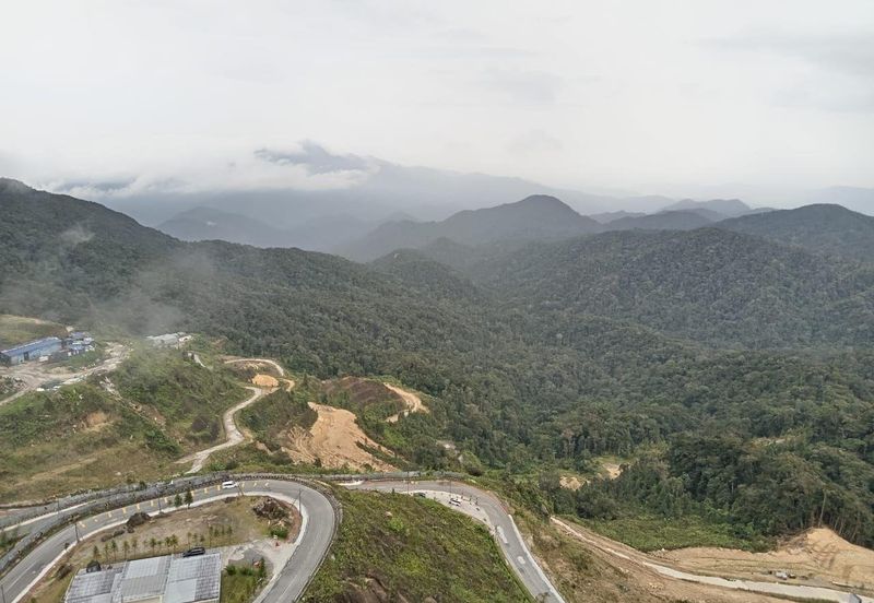 Golden Hills Resort (Amber Court)