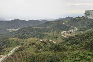 Golden Hills Resort (Amber Court)