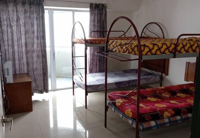 Golden Hills Resort (Amber Court)