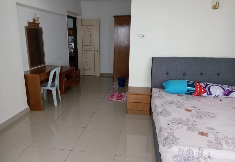 Golden Hills Resort (Amber Court)