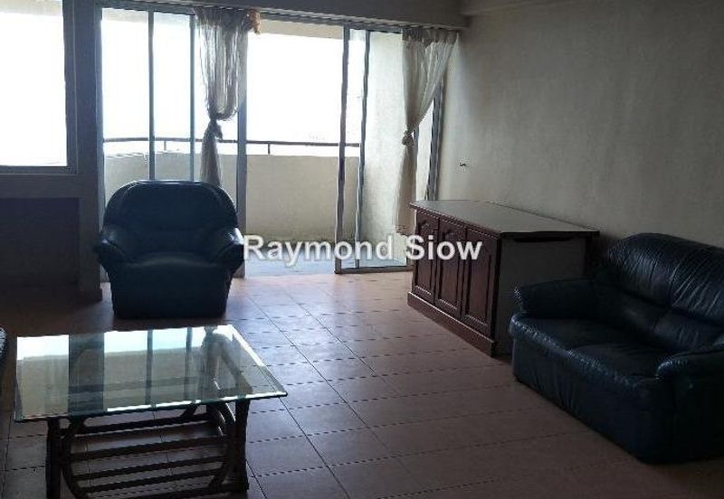 Golden Hills Resort (Amber Court)