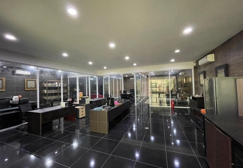 Nusa Cemerlang Industrial Park