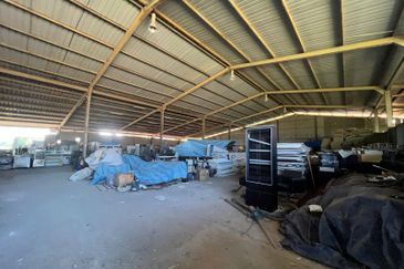 Pengerang @ Sungei Rengit 4.5 Acre Medium Industrial Land For Sale