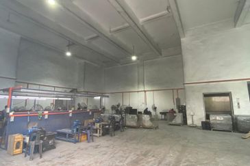 Johor @ Jalan SILC 2 Double Storey Semi-D Factory For Sale