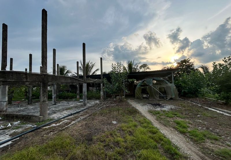 Jalan Permatang @ Jalan Kempas Baru 1.08 Acres Agricultural Land For Sale