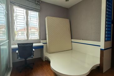 Austin Residence @Taman Mount Austin