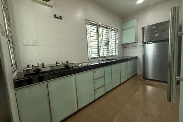 Austin Residence @Taman Mount Austin