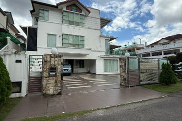 Austin Residence @Taman Mount Austin