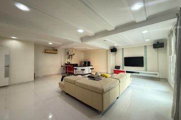 Austin Residence @Taman Mount Austin