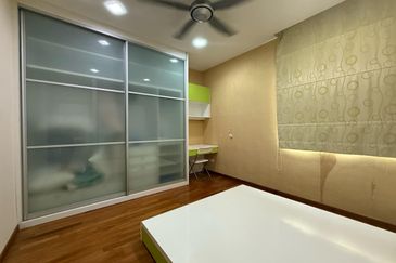 Austin Residence @Taman Mount Austin