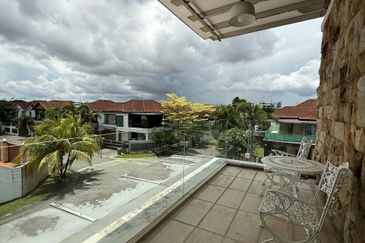 Austin Residence @Taman Mount Austin