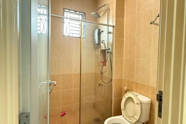 Austin Residence @Taman Mount Austin