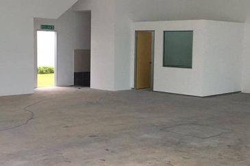 Johor @ Jalan SILC 2 Double Storey Semi-D Factory For Sale 