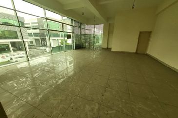 I Season Park @ Ulu Tiram 2 Storey Cluster Factory For Sale