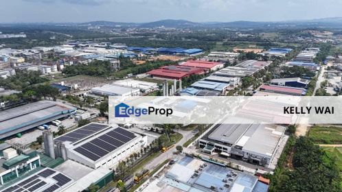 Jalan Cyber @ Kawasan Perindustrian Senai Fasa 3 2 acres Medium Industrial Land with Small Factory For Sale, Johor, Senai