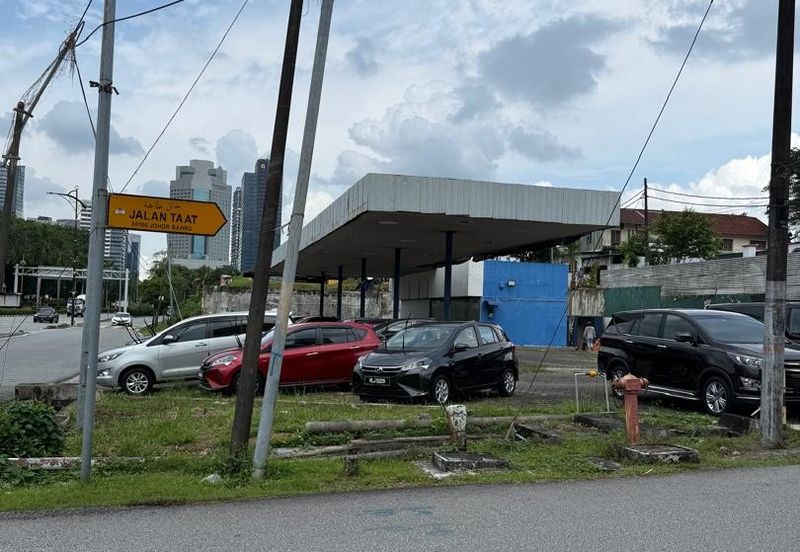 Jalan Trus, Bandar Johor Bahru