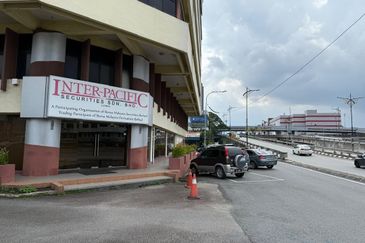 Jalan Trus, Bandar Johor Bahru