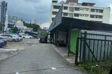 Jalan Trus, Bandar Johor Bahru