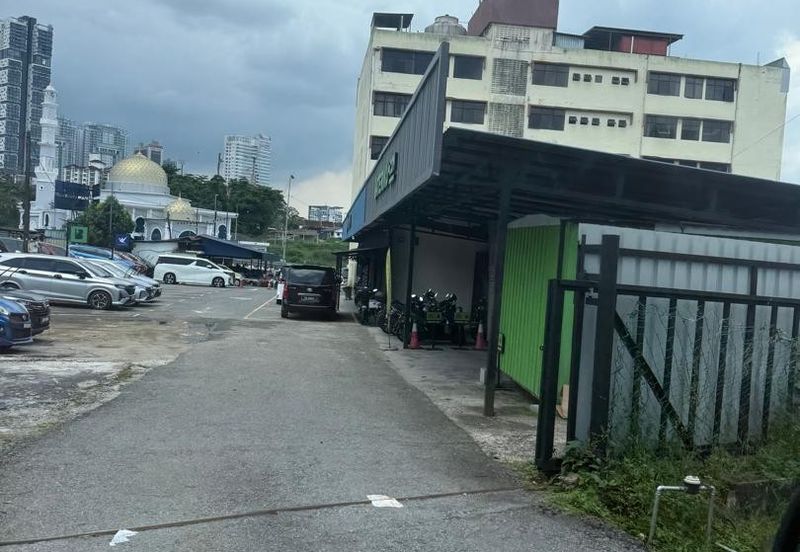 Jalan Trus, Bandar Johor Bahru