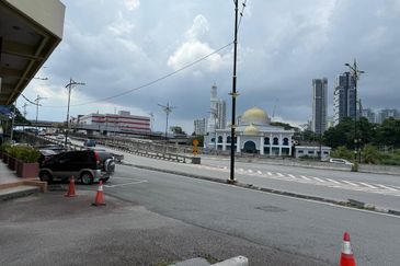 Jalan Trus, Bandar Johor Bahru