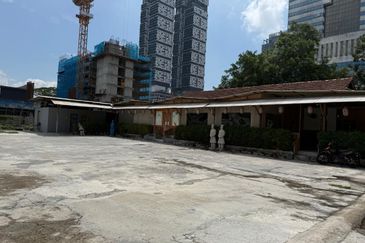 Jalan Trus, Bandar Johor Bahru