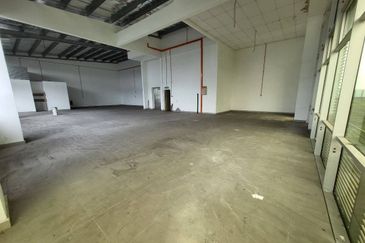 Jalan Tiram Sejahtera @ Taman Perindustrian Tiram Sejahtera 2 Storey Cluster Factory with Mezzanine Floor For Sale