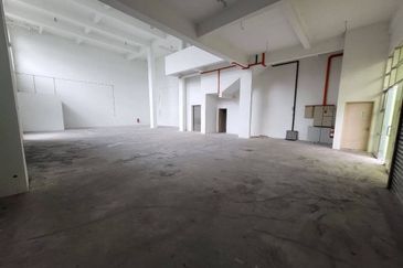 Jalan Tiram Sejahtera @ Taman Perindustrian Tiram Sejahtera 2 Storey Cluster Factory with Mezzanine Floor For Sale