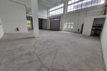 Jalan Tiram Sejahtera @ Taman Perindustrian Tiram Sejahtera 2 Storey Cluster Factory with Mezzanine Floor For Sale