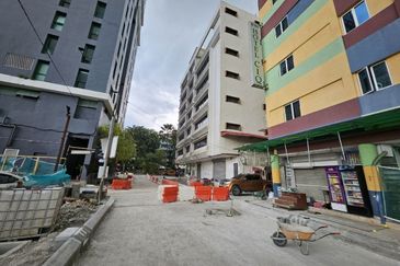 Jalan Trus, Bandar Johor Bahru