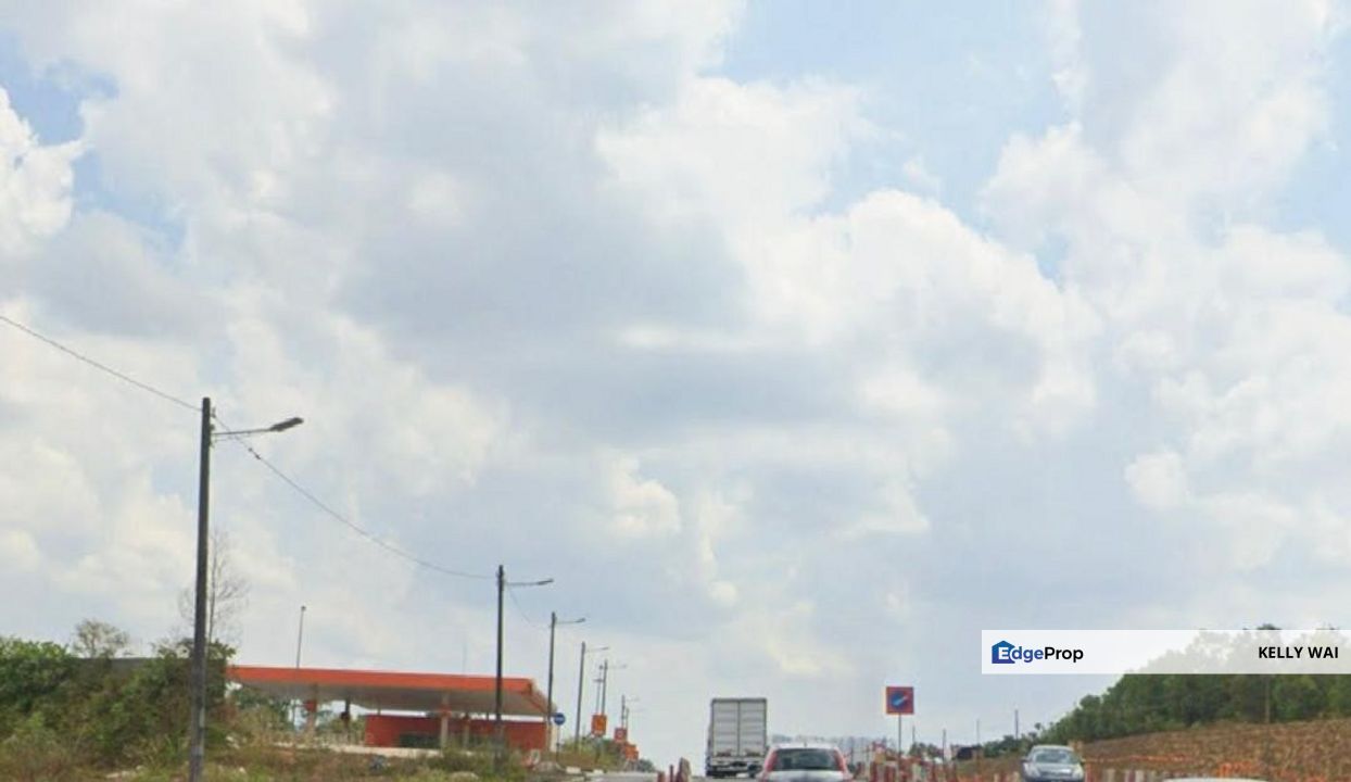 Senai @ Johor 50,000 sqft Petrol Station Land For Sale, Johor, Senai