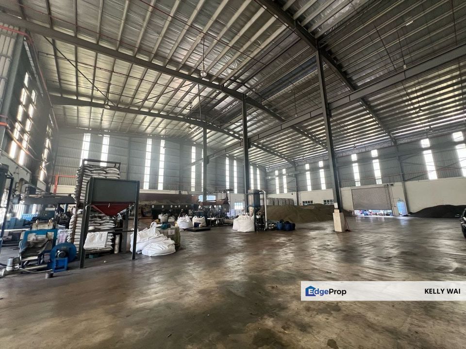 Sungai Tiram @ Ulu Tiram 16 Acres Medium Industrial Land with Factory For Sale, Johor, Ulu Tiram