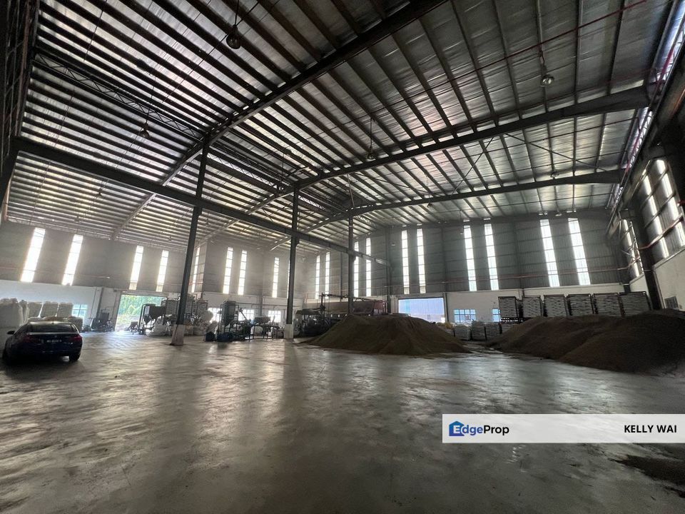 Sungai Tiram @ Ulu Tiram 16 Acres Medium Industrial Land with Factory For Sale, Johor, Ulu Tiram